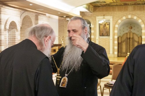 Părintele Andrew Louth a primit „Crucea Moldavă”