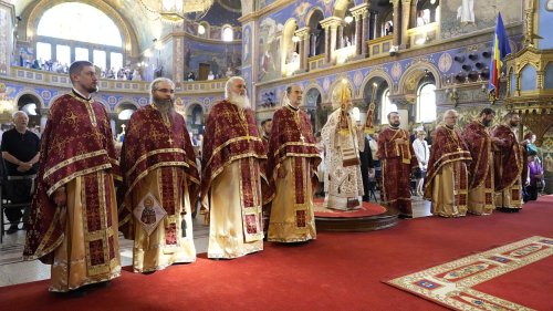 Duminica după Înălțarea Sfintei Cruci la Catedrala Mitropolitană din Sibiu