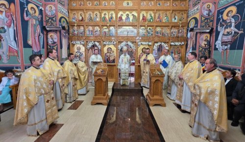 Slujba de târnosire a bisericii din Parohia Alba Iulia - Dealul Furcilor