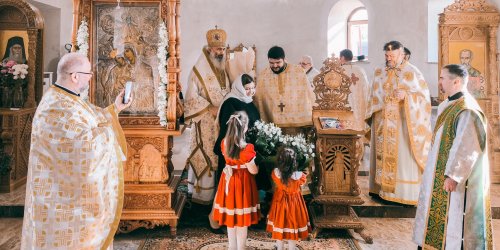 Hirotonie de preot la Paraclisul Episcopal din Bălți