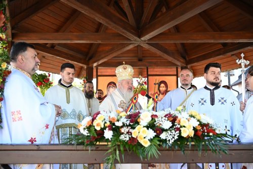 Binecuvântare arhierească în comunitatea din Posmuş, Bistriţa-Năsăud