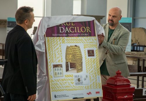 Emisiune filatelică lansată la Muzeul Naţional de Istorie