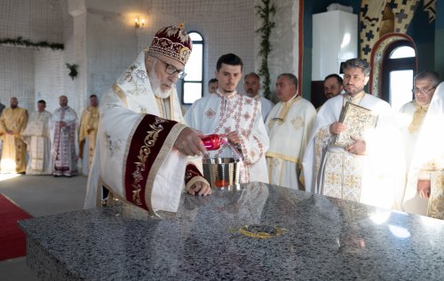 O nouă biserică în Parohia Meculești din judeţul Argeş