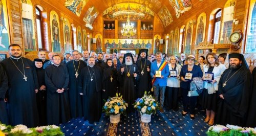 Hram la Mănăstirea „Acoperământul Maicii Domnului” de la Valea Budului