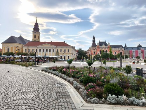 Maraton de evenimente culturale la Oradea