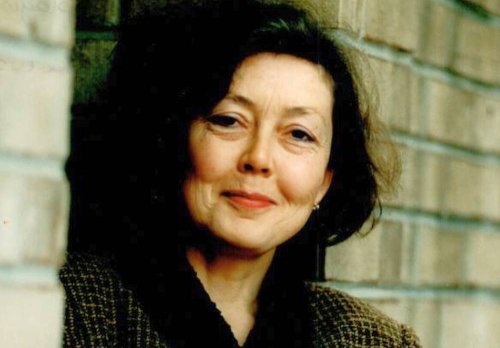 Premiul Nobel pentru Literatură oferit poetei canadiene Anne Carson