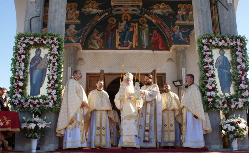 Cuvioasa Parascheva prăznuită la ctitoria din Banat a Patriarhului României