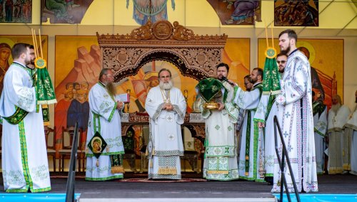 Hramul Catedralei Arhiepiscopale din Roman