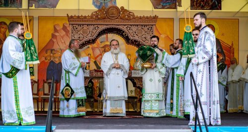 Hramul Catedralei Arhiepiscopale din Roman