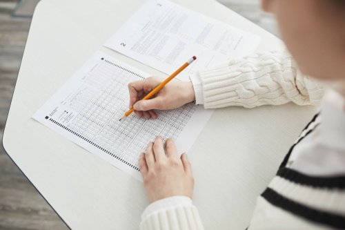 Evaluarea competenţelor pentru directori