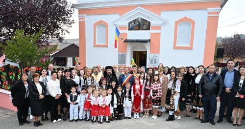 Sfințirea bisericii din Parohia Gârbovăț
