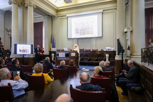 „Istoria Bibliotecii Academiei Române: 1990‑2025” (volumul V, în trei tomuri)