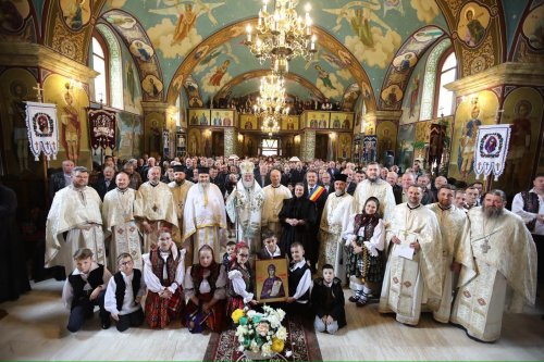 Liturghie arhierească în localitatea maramureşeană Moisei