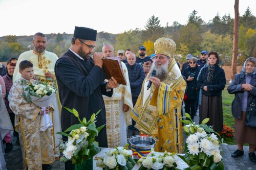 Biserica din Moțoiești a fost resfințită