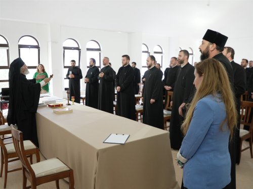 Cursul de consilier în domeniul adicțiilor, în Arhiepiscopia Dunării de Jos