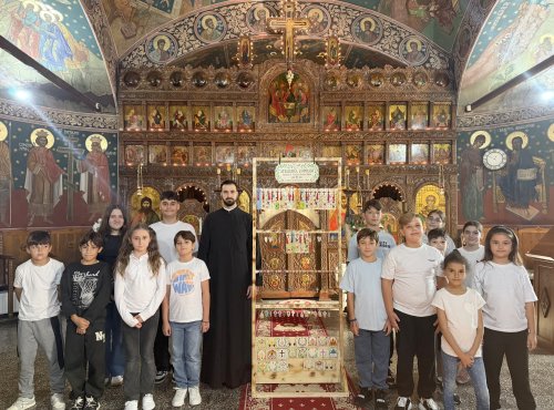 Ateliere de creaţie la o parohie din Bucureşti