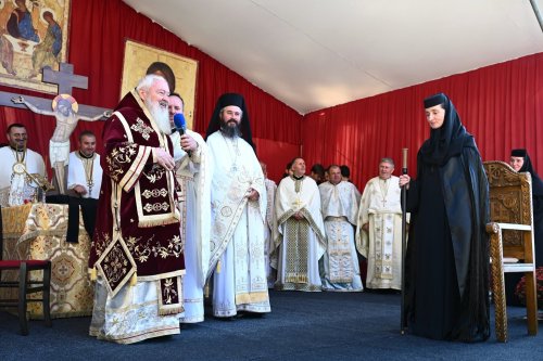 Hramul mănăstirii din Ciceu‑Corabia