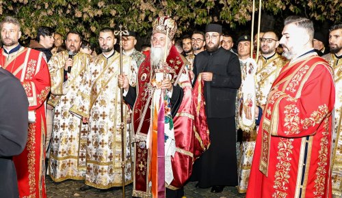 Procesiune la ceas de seară în Craiova