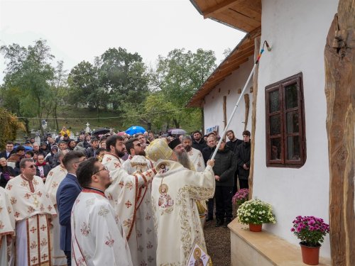 Înnoirea bisericii din localitatea natală a Sfântului Constantin Sârbu