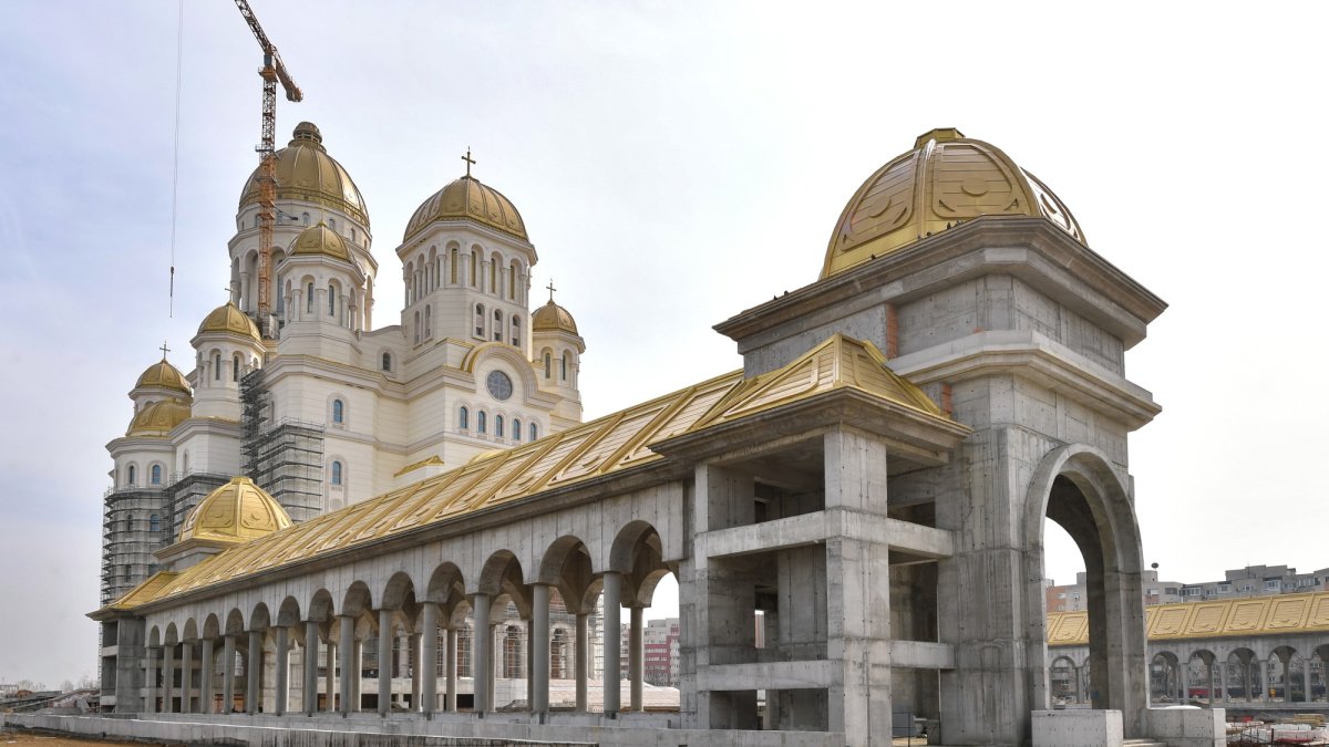 Stadiul lucrărilor de la Catedrala Națională la începutul sezonului cald