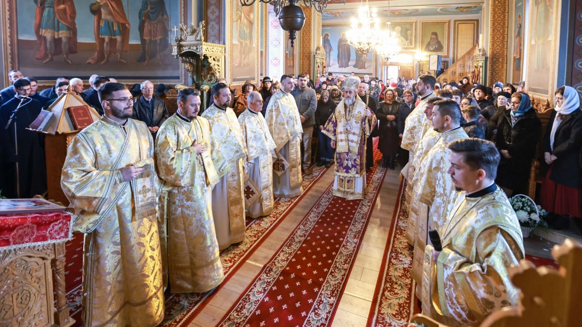 Binecuvântare chiriarhală în Parohia Largu