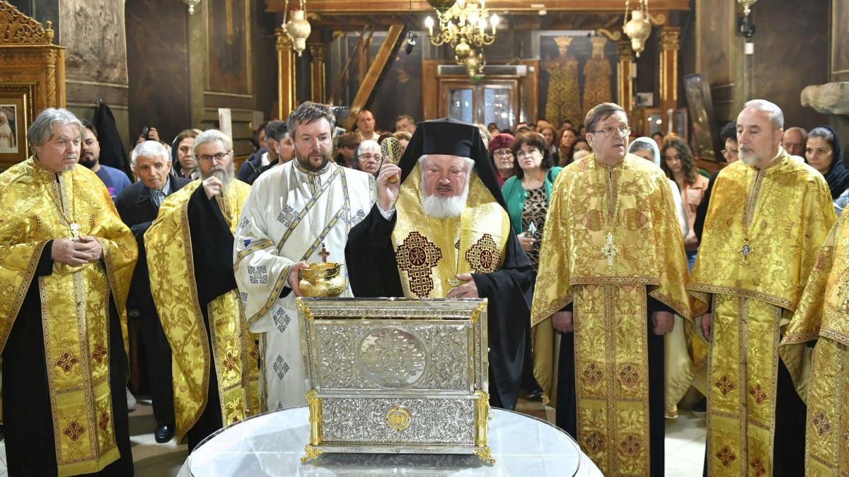 Sfințire de raclă la Biserica „Sfântul Anton”‑Curtea Veche