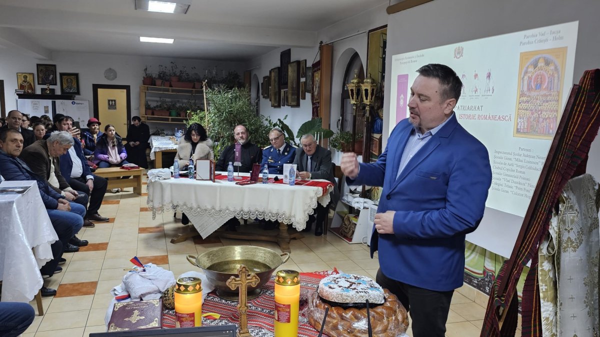 Simpozion dedicat Centenarului Patriarhiei Române