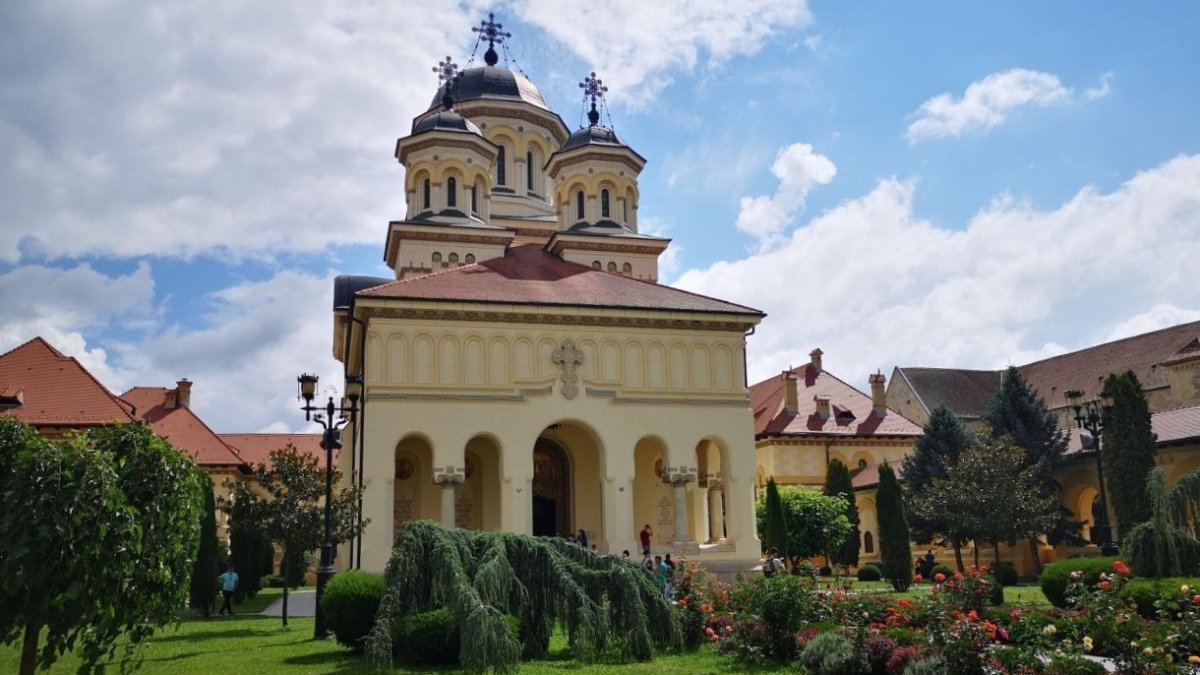 Sprijin din diasporă pentru copii din Arhiepiscopia Alba Iuliei