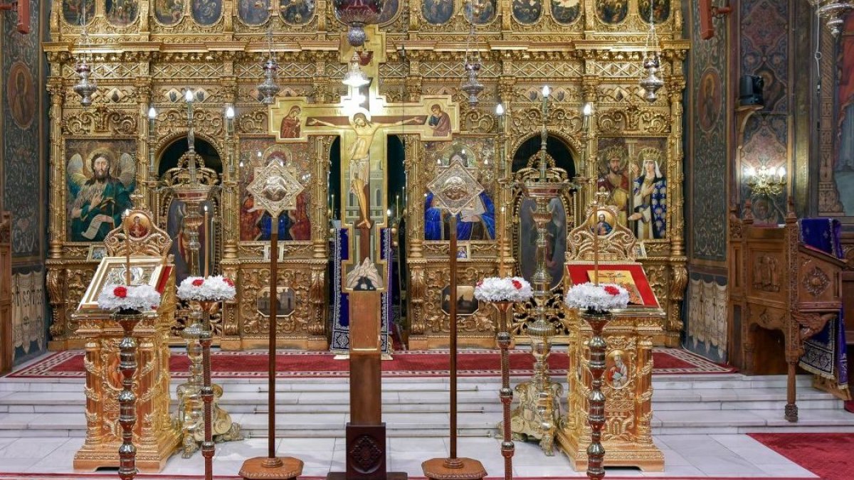 Cu Hristos pe calea Crucii spre zorii Învierii