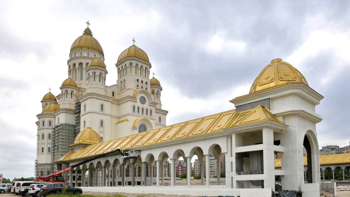 Șantierul Catedralei Naționale în perioada primăverii