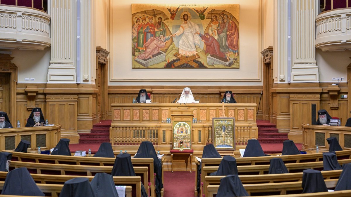 Canonizarea a 16 femei cu viață sfântă