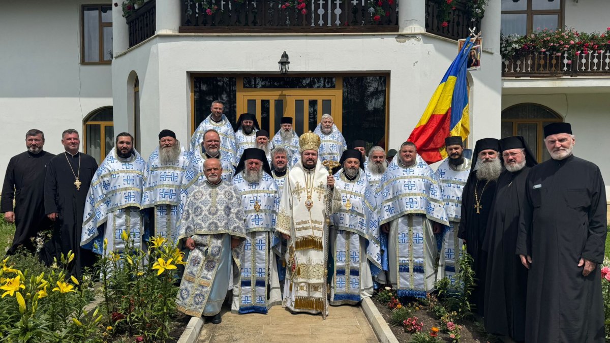 Hramul Icoanei Maicii Domnului „Îndrumătoarea” de la Mănăstirea Neamț