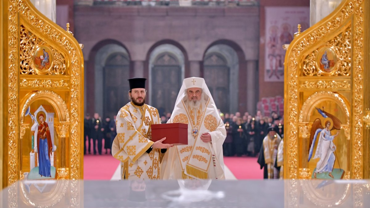 O catedrală monumentală a neamului românesc