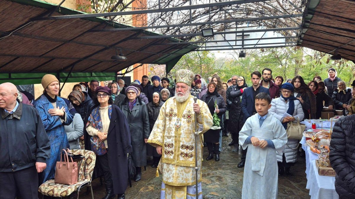 Popas de rugăciune la un cămin de bătrâni din Tulcea